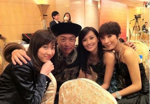 娱乐吃瓜酱中国式结婚,娱乐吃瓜酱视角下的婚俗变迁